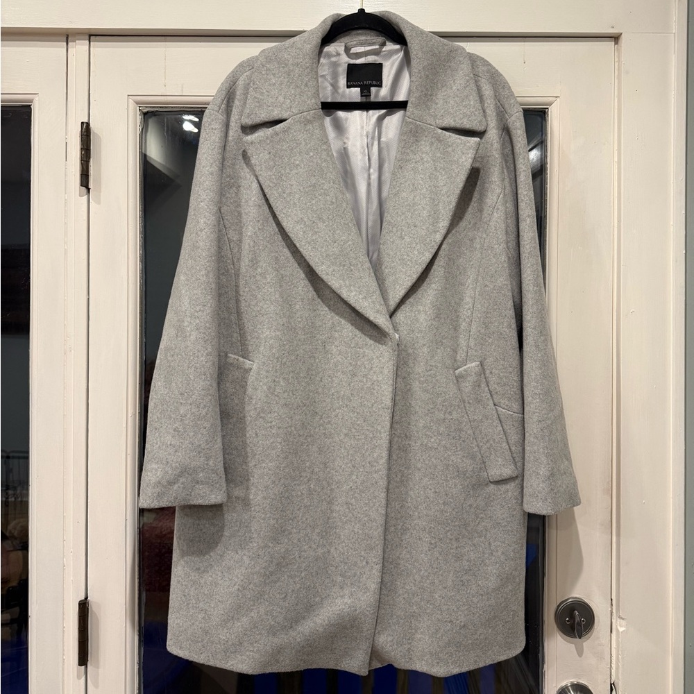 Banana Republic Light Gray Trench Coat
